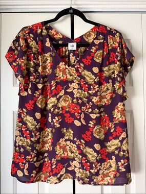 CAbi #4169 Purple Floral V-Neck Flutter Sleeve Top
